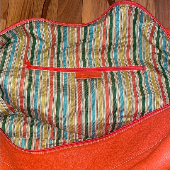 I Santi Large Pebbled Orange Leather Weekender Tote with brown handles & strap. - Picture 10 of 16
